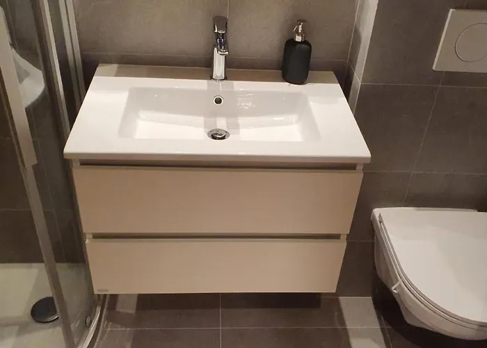 Lägenhet Mit Blick Auf Berge By Interhome *